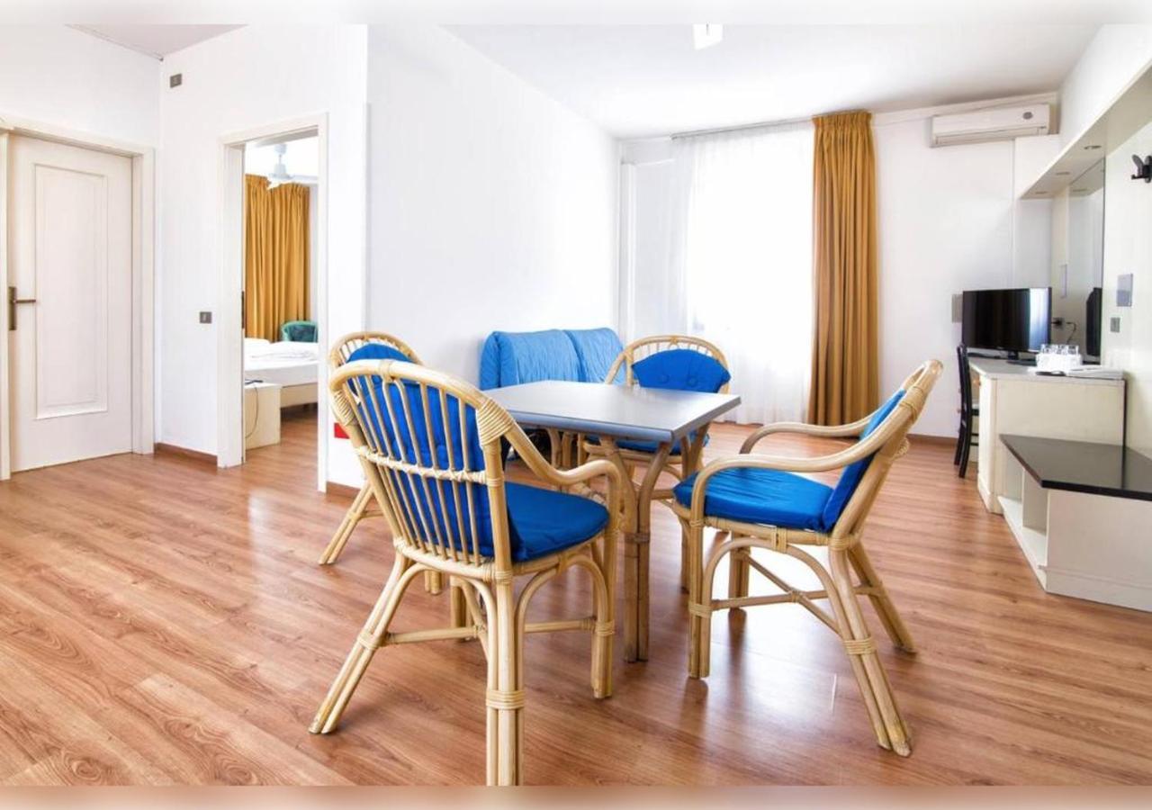 Hi Hotels Riva Del Garda Extérieur photo